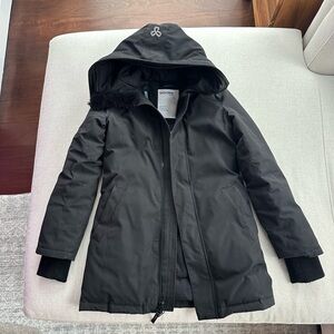 Aritzia TNA Haven Warmest Parka Waterproof
